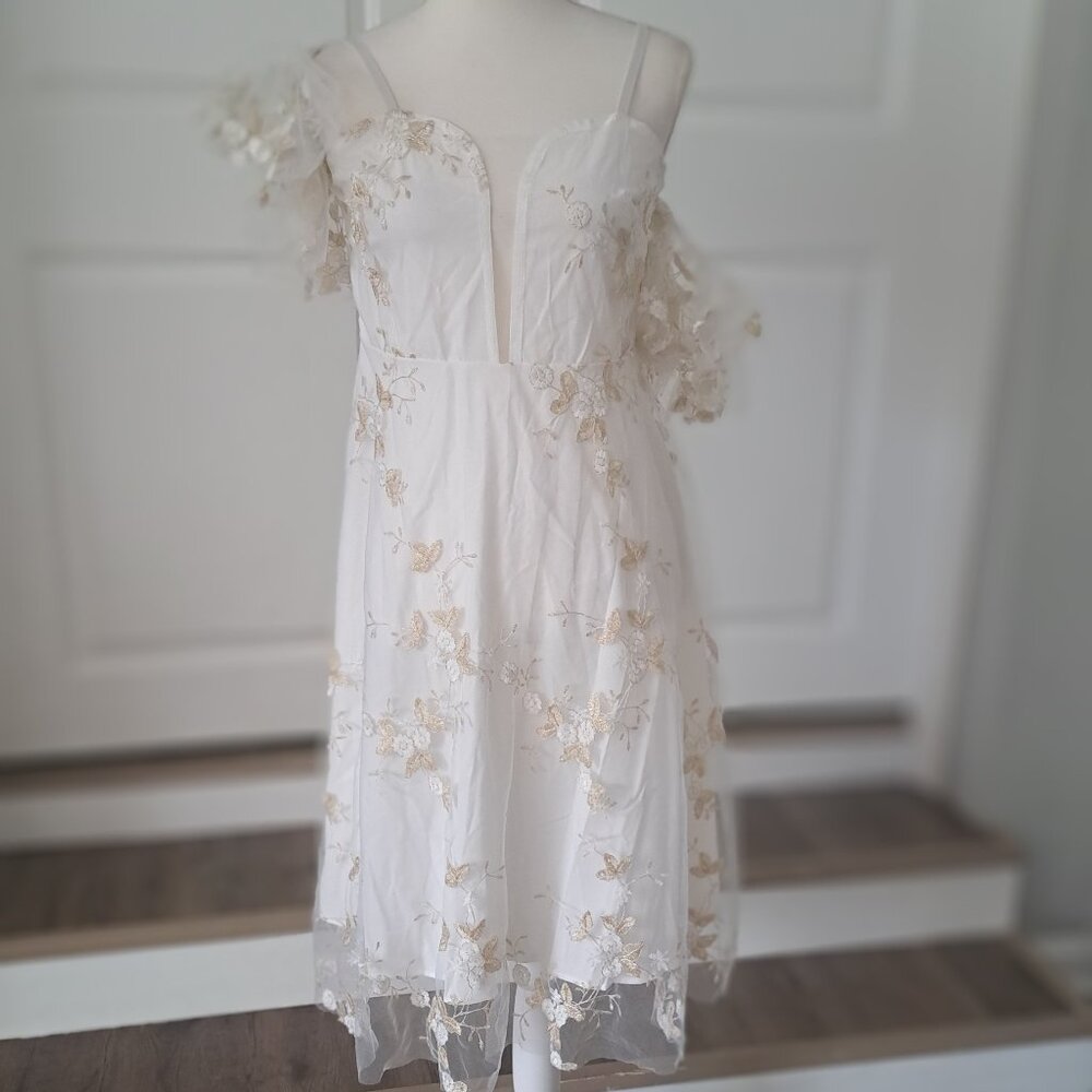IWEMEK Spaghetti Strap Floral Lace Party Dress Medium NWT